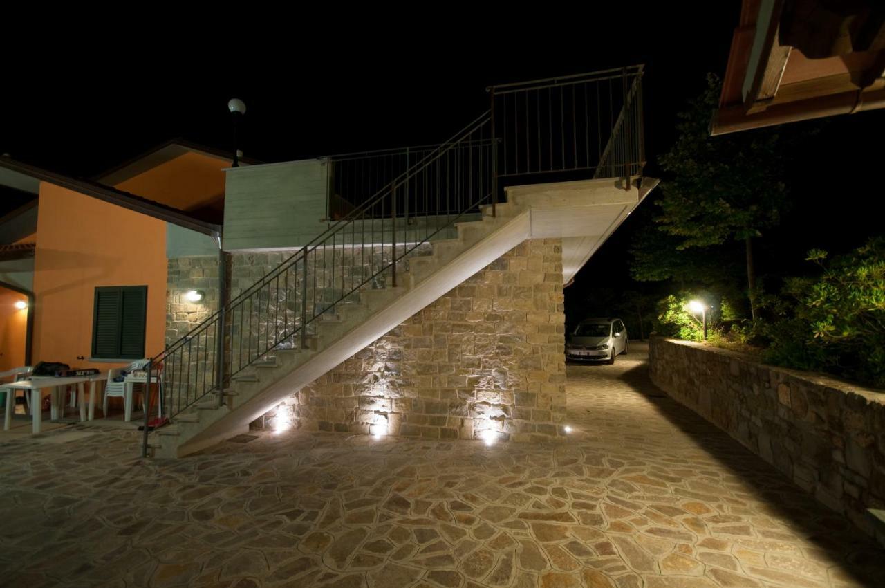 B&B Il Pozzo Di Celle Vernio Екстер'єр фото