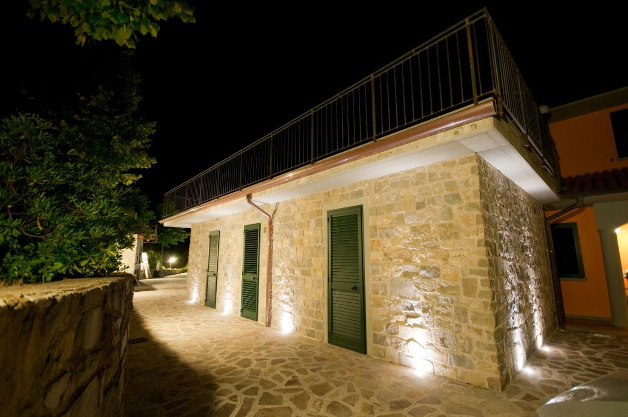 B&B Il Pozzo Di Celle Vernio Екстер'єр фото